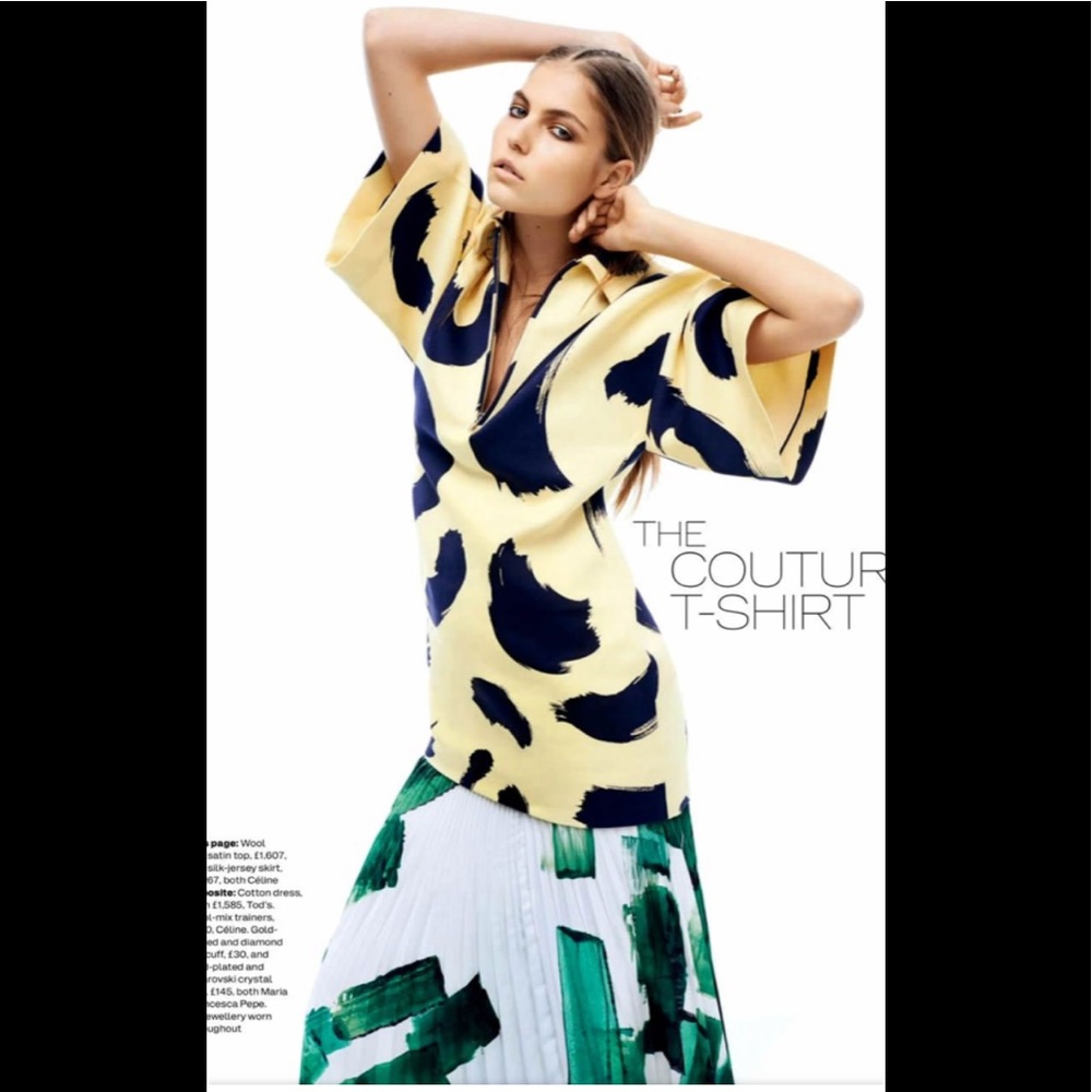💥SOLD💥Celine Graphic Sleeveless Silk Blouse